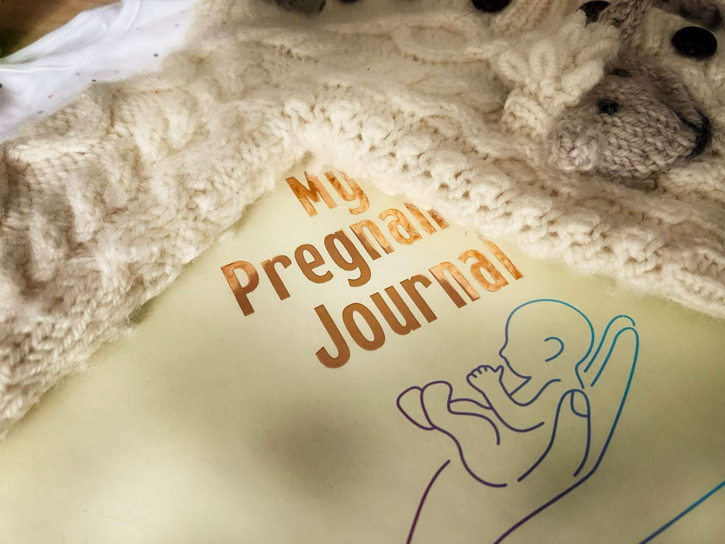 my pregnancy journal cover up close 